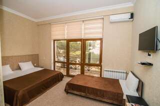 Отель AEF-Butik Hotel Баку Стандартный трехместный номер-4