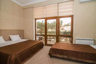 Отель AEF-Butik Hotel Баку Стандартный трехместный номер-3